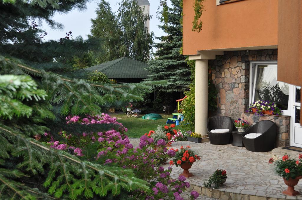 Victoria Homestay Leba