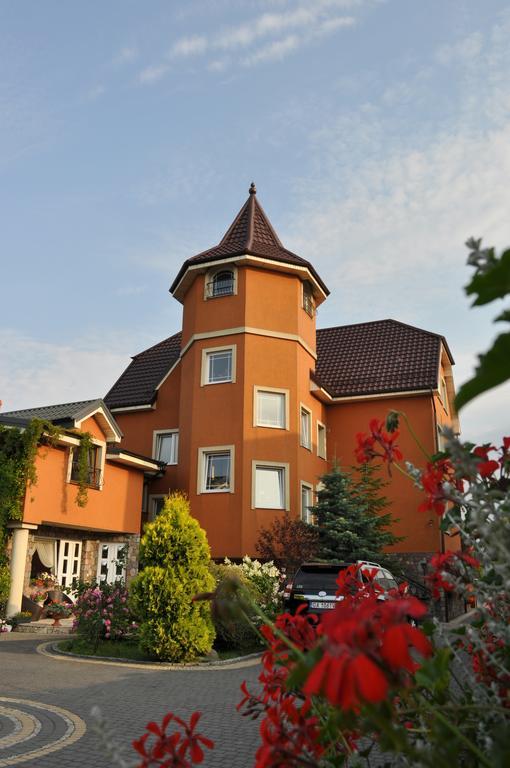 Victoria Homestay Leba